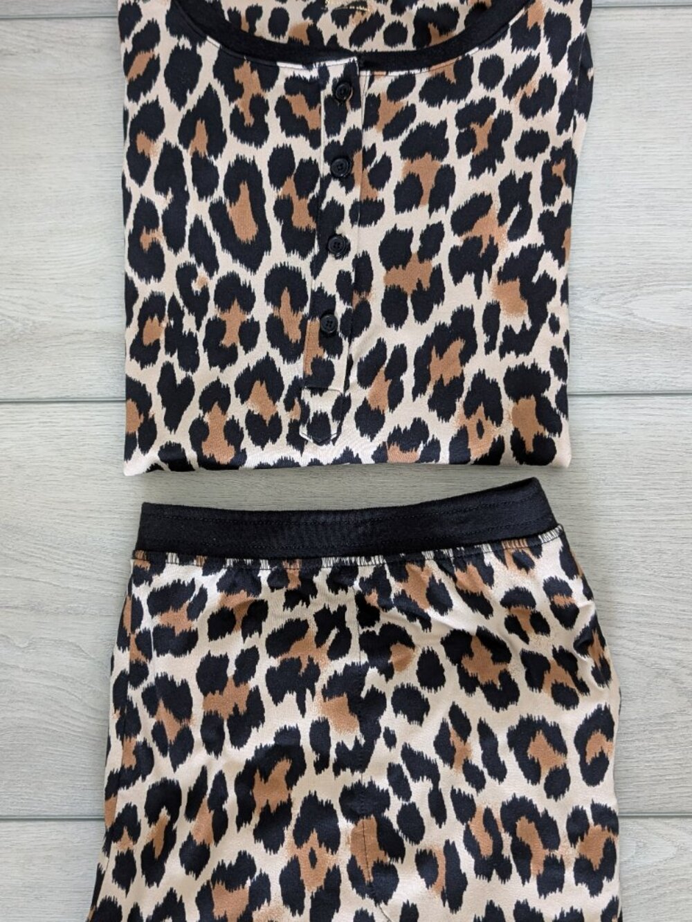 Kate Spade Women’s XL Animal Print 2-Piece Jogger Pajama Sleepwear Set NWT